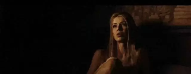 西班牙五部R级电影集中解析:尺度与人性的多重切面 - 细节速览 西班牙五部R级电影集中解析:尺度与人性的多重切面 - 细节速览